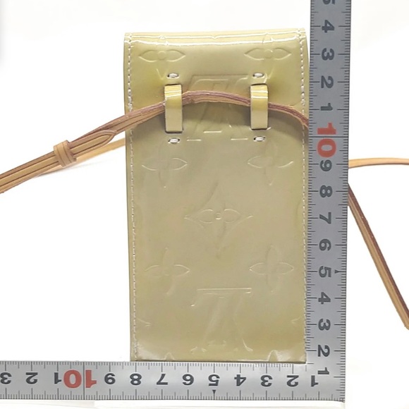 LV I adorable extra mini purse - Picture 6 of 8